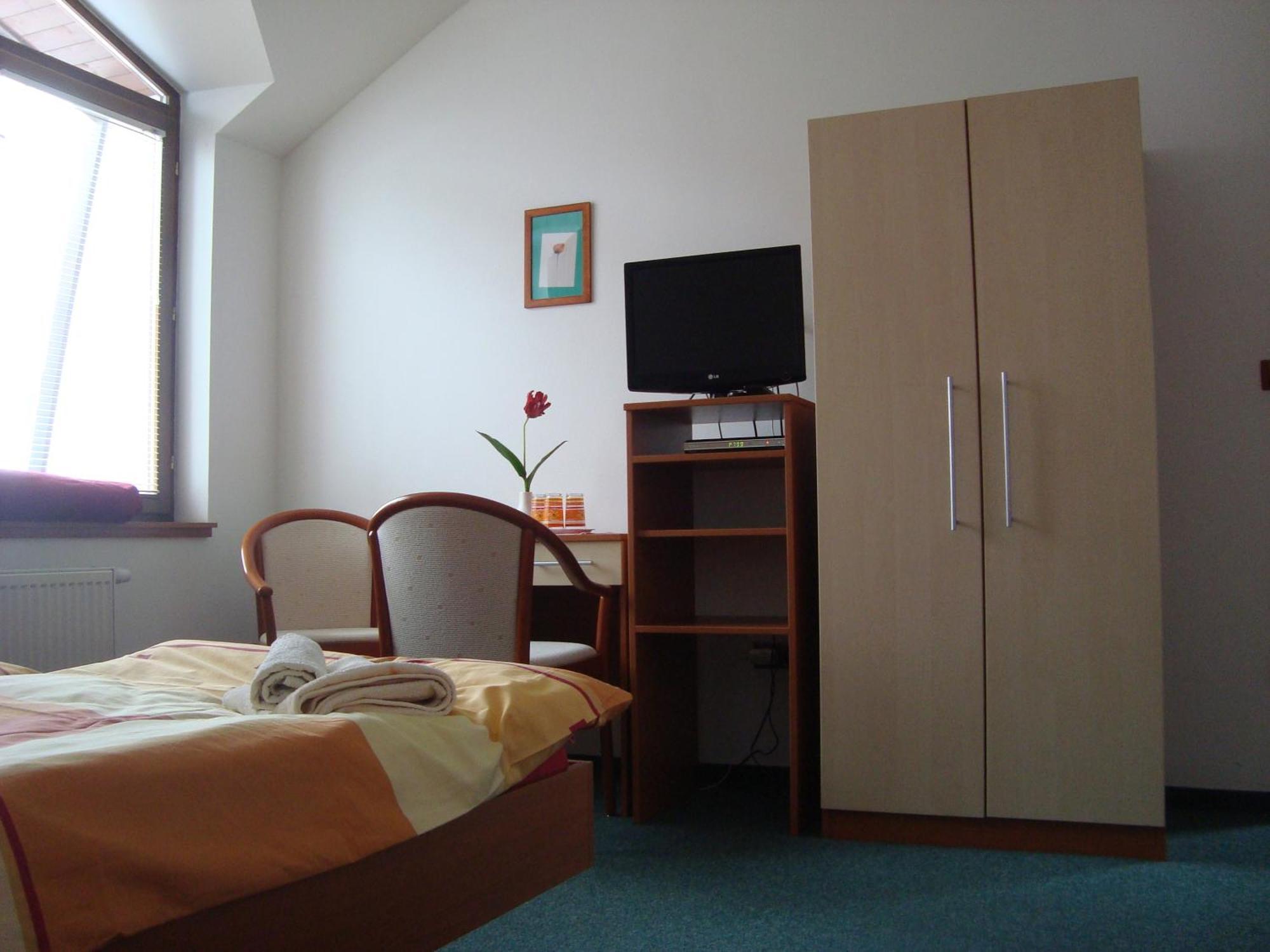 Hotel U Kapra Lazne Belohrad Ngoại thất bức ảnh